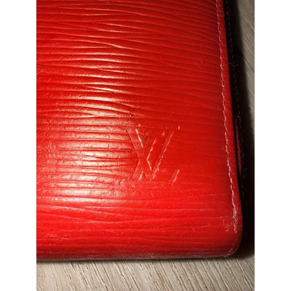 Louis Vuitton Red Epi Zippy Organizer Wallet